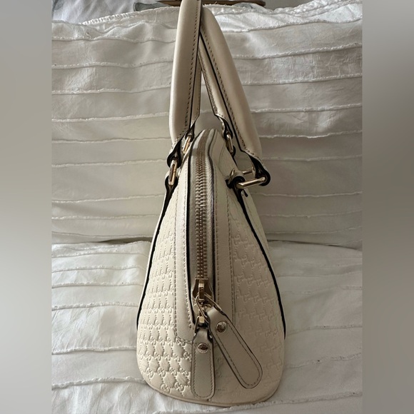 Gucci GG Dome Shoulder Bag - Picture 5 of 9